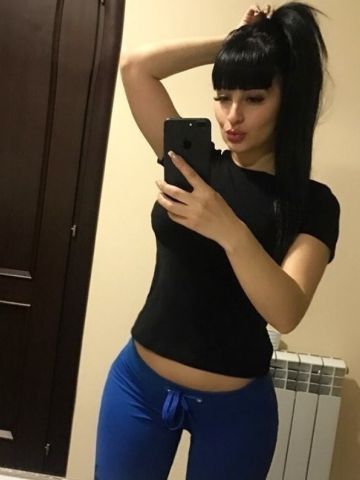 Ева